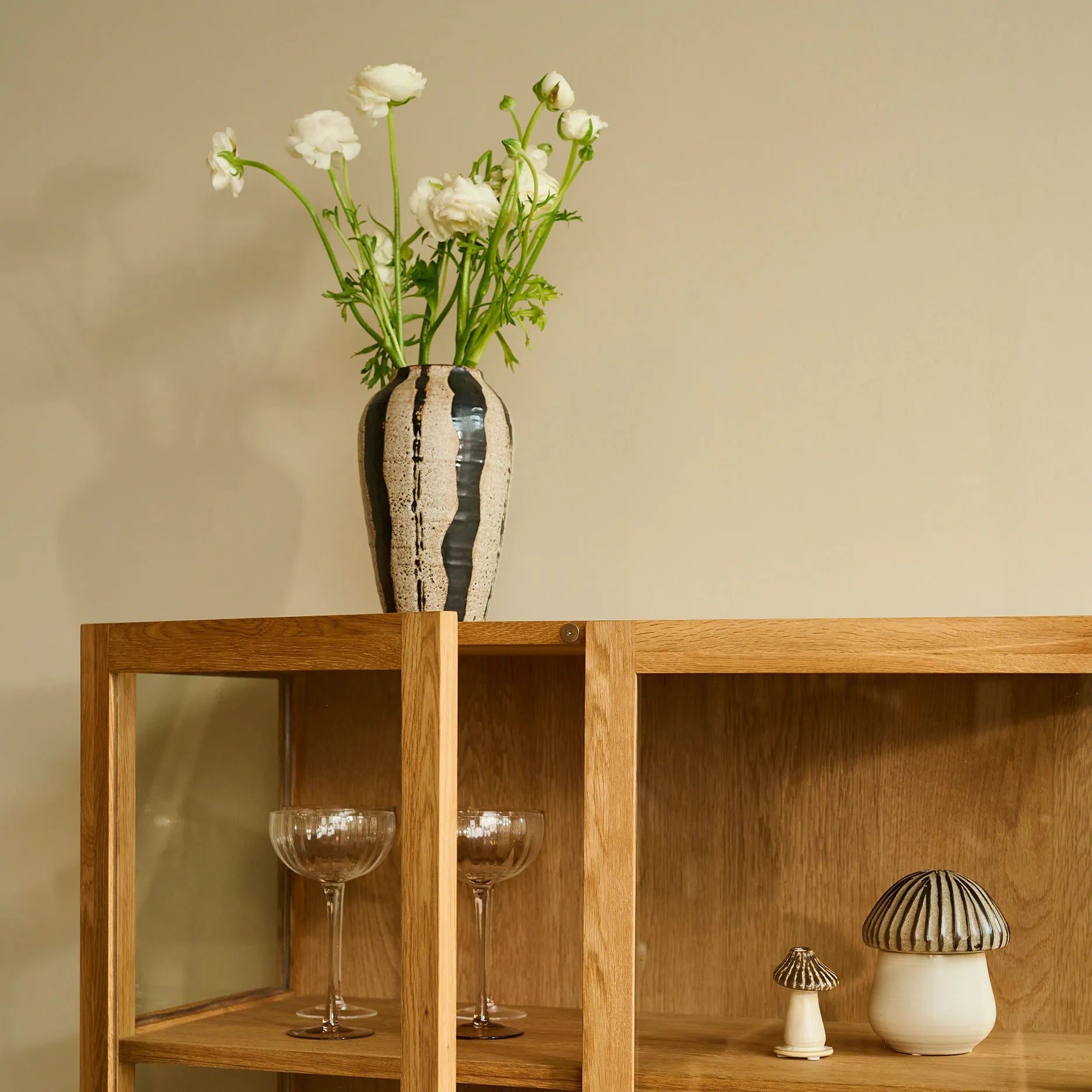 Arti II Vase Hellbraun